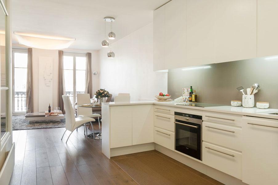 Two Bedroom Luxury Apartment - Balcony With View Of Notre Dame باريس المظهر الخارجي الصورة