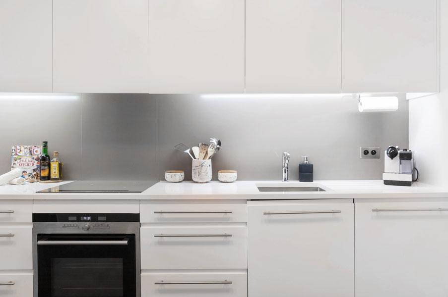 Two Bedroom Luxury Apartment - Balcony With View Of Notre Dame باريس المظهر الخارجي الصورة