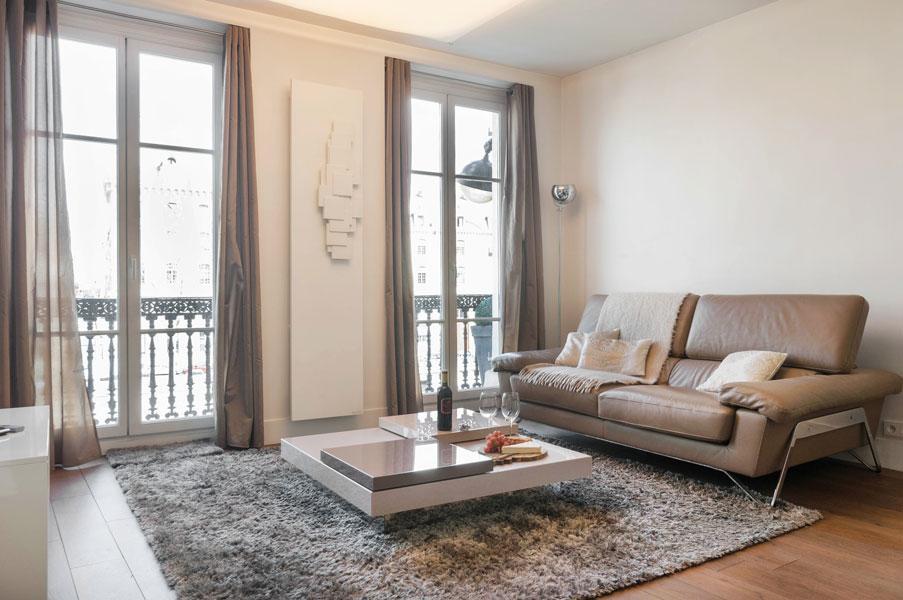 Two Bedroom Luxury Apartment - Balcony With View Of Notre Dame باريس المظهر الخارجي الصورة